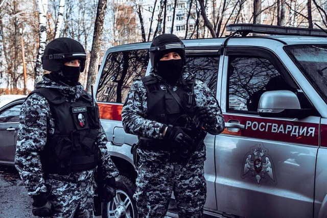В Подмосковье сотрудники Росгвардии задержали подозреваемого в нанесении ножевого ранения