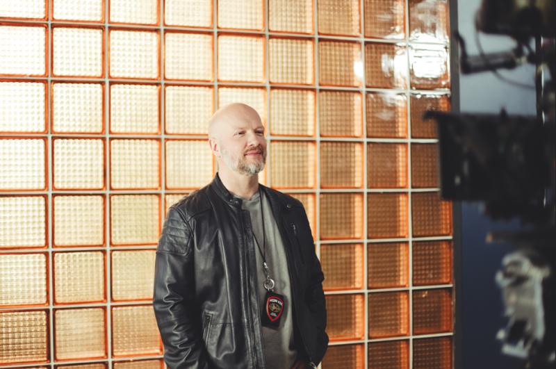 ТНТ снимает полицейскую комедию «Коп-звезда» с Никитой Панфиловым и Анастасией Красовской