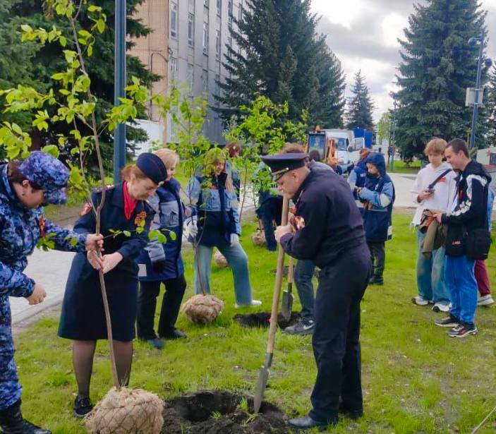 Подмосковные росгвардейцы поддержали акцию «Лес Победы»