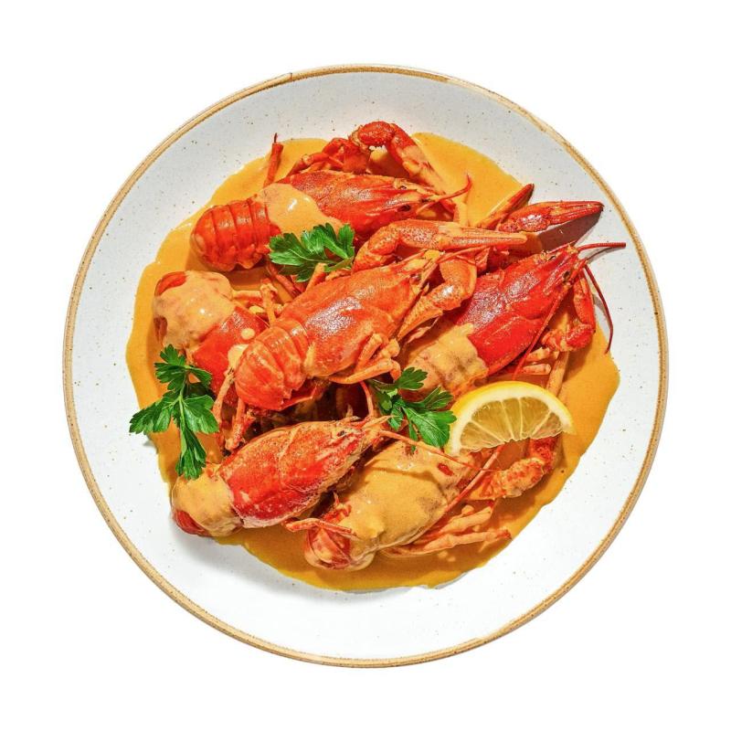 В Ерше запустили новое меню: вареные раки, гриль и освежающие лимонады