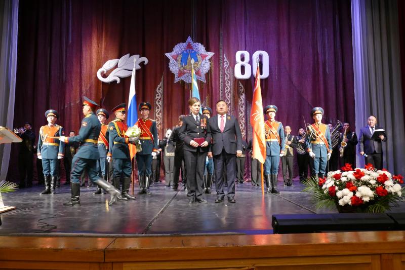 Офицеры территориального органа Росгвардии удостоены наград Главы Тувы