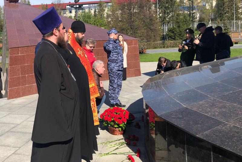 Кемеровские росгвардейцы приняли участие в патриотическом автопробеге к 80-летию Победы