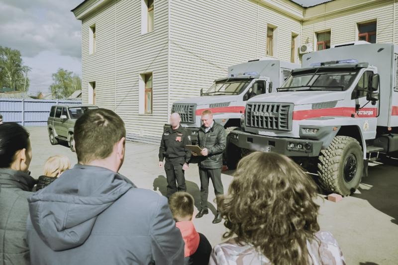 Сотрудники ОМОН «Оберег» Росгвардии познакомили школьников со своей профессией