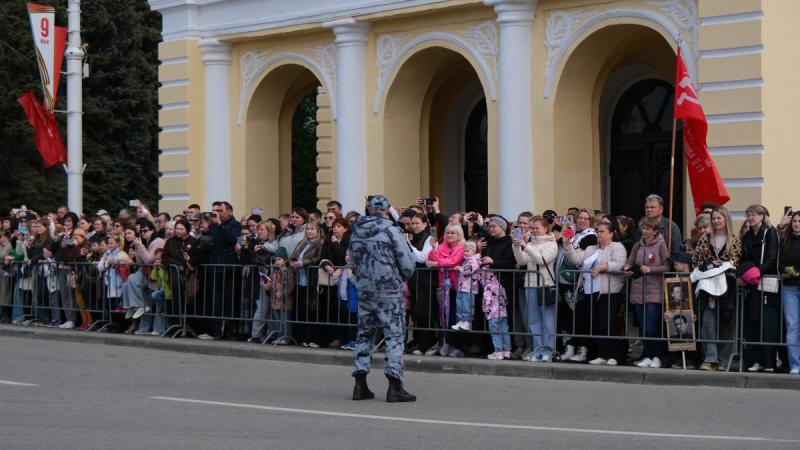 В День Победы росгвардейцы обеспечивали безопасность на праздничных мероприятиях в Тамбовской области