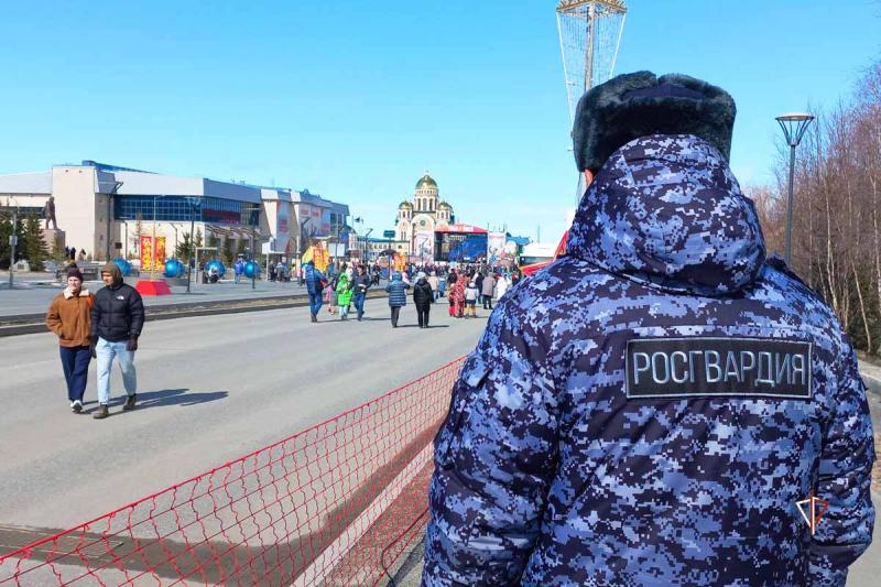 Росгвардия обеспечила безопасность на Ямале в дни 80-летия Победы