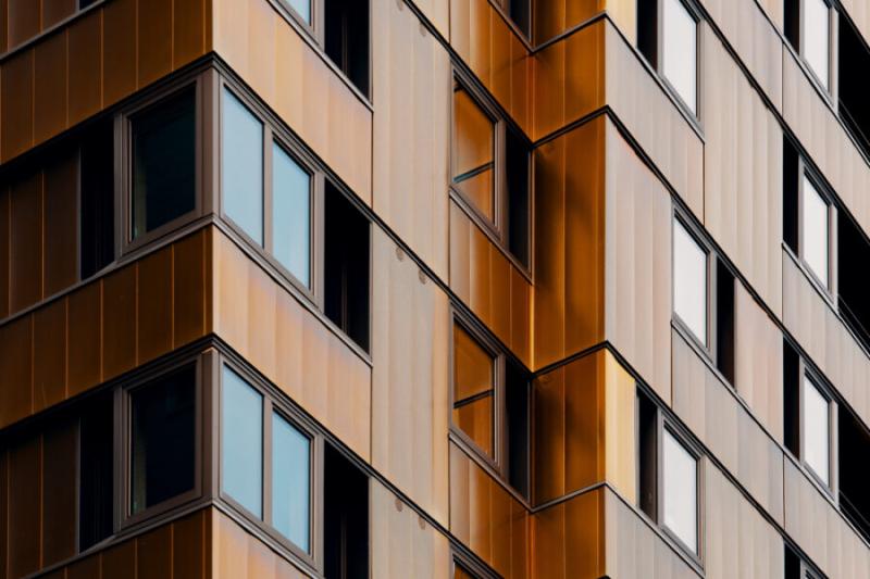 Количество сделок по продаже апартаментов в Новосибирске в апреле упало на 8%