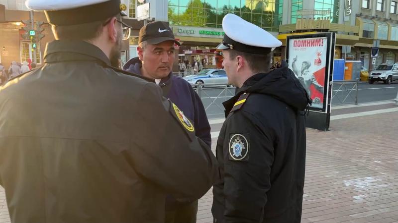 Военными следователями Балтийского флота на воинский учет поставлены 21 экс-мигрантов