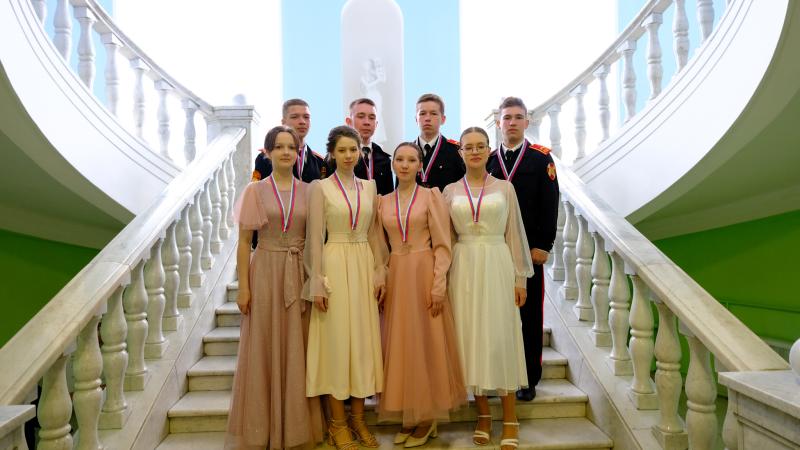 В Йошкар-Оле кадеты Росгвардии приняли участие в городском кадетском балу