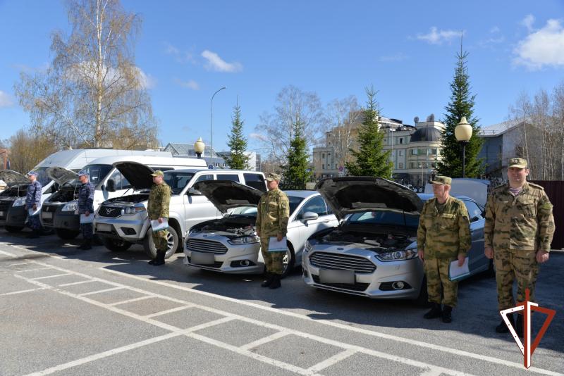 В Югре завершился перевод техники Росгвардии на летний период эксплуатации