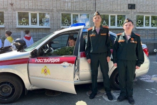 Ульяновские росгвардейцы приняли участие в школьном фестивале