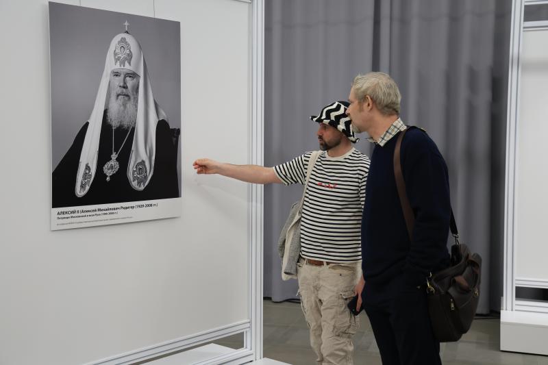 В Вологде прошло открытие выставки «Россия в лицах. Неизвестные портреты известных людей»