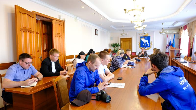 Росгвардейцы приняли участие в совещании рабочей молодежи в Йошкар-Оле