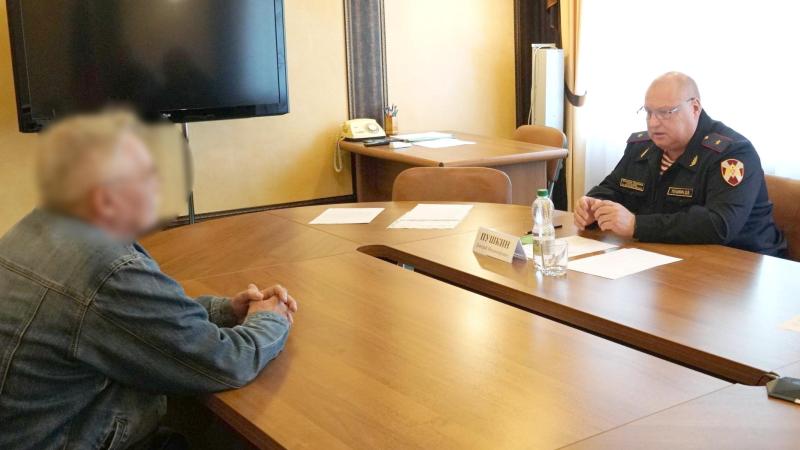 Начальник Управления Росгвардии по Кировской области Дмитрий Пушкин провел личный прием граждан