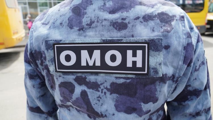 При содействии спецназа Росгвардии пресечены факты нарушения миграционного законодательства во Владимирской области