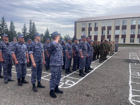 Росгвардия Тувы отметила начало нового летнего учебного периода обучения