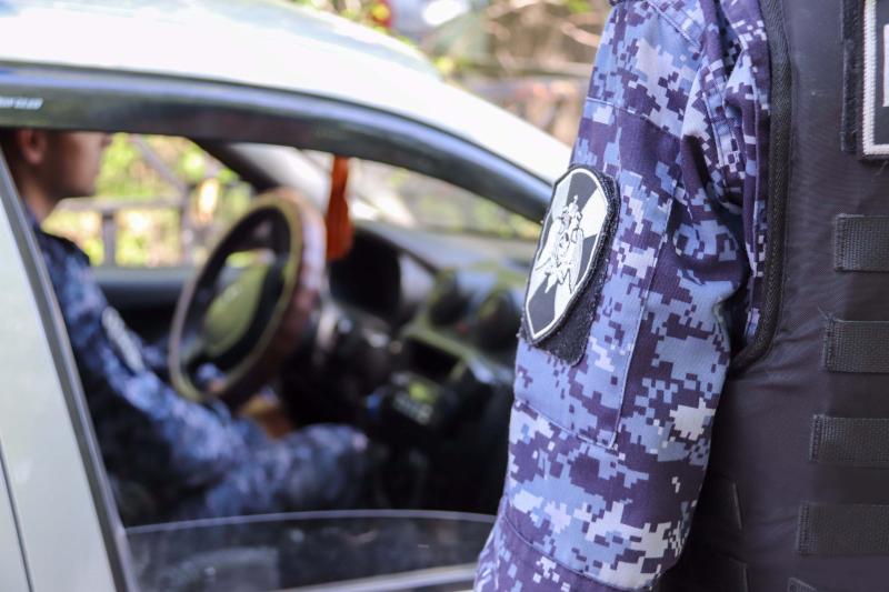 В Кемерове росгвардейцы задержали нетрезвого водителя, который может быть причастен к совершению ДТП