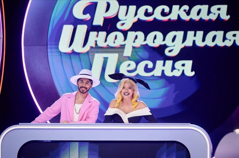 Леди Гага и Бруно Марс проведут премьерный выпуск шоу «Большой хит» на ТНТ