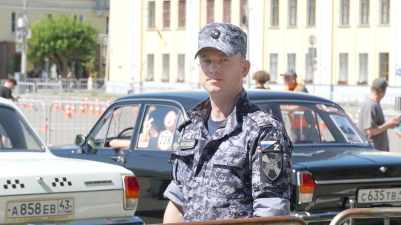 Росгвардейцы обеспечили безопасность конкурса профессионального мастерства «Лучший водитель такси в России – 2025»