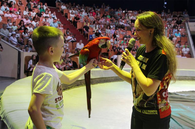 Для семей погибших в разные годы военнослужащих и сотрудников организовано увлекательное мероприятие в Тюменском цирке