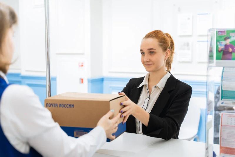 Калужане теперь могут отправлять посылки почтой 24/7