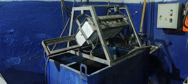 В сервисном локомотивном депо «Тюмень» успешно внедрено рацпредложение по промывке аккумуляторных батарей