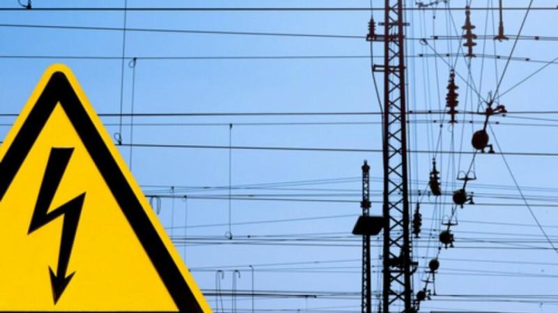 Сотрудники транспортной полиции Воронежа напоминают гражданам о высоком напряжении контактной сети железнодорожного транспорта