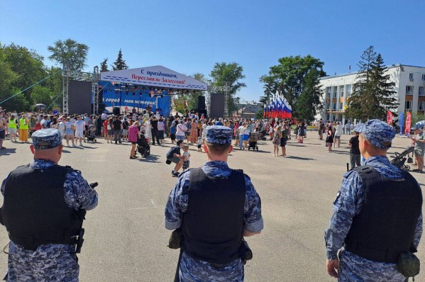 Росгвардейцы обеспечили безопасность во время проведения ряда мероприятий в Ярославской области