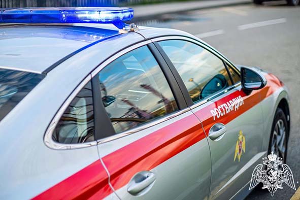 Росгвардейцы задержали хулигана в салоне сотовой связи