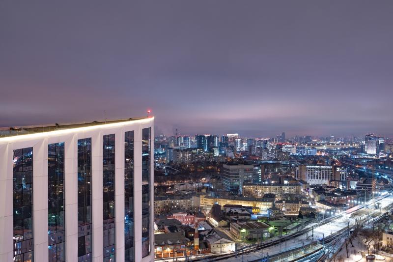 Решения для премиальной отделки апартаментов в «Дом Chkalov» соответствуют концепции «здания на холме»