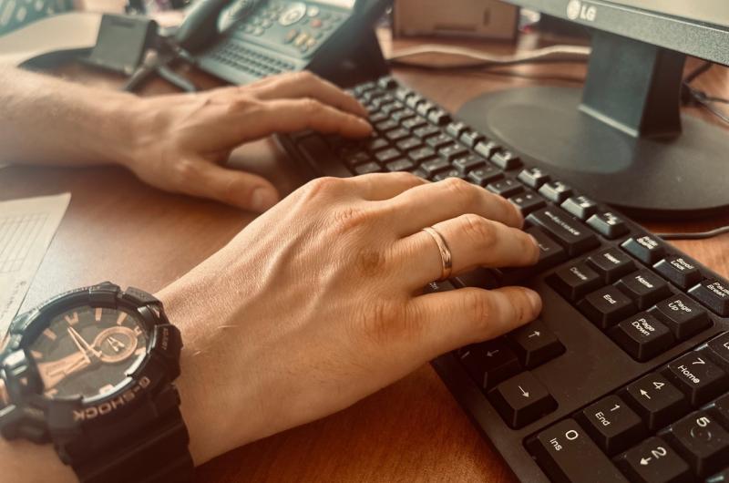 Судебные приставы Кузбасса призывают граждан соблюдать «цифровую гигиену»