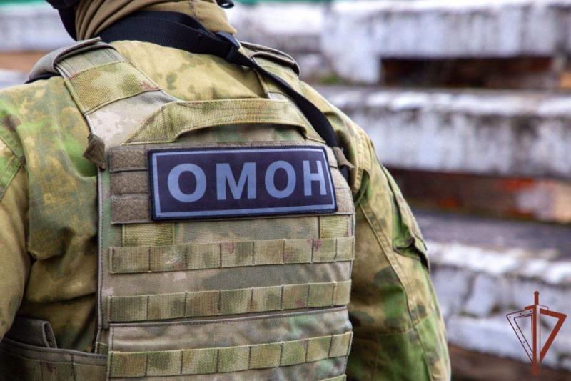 При содействии Росгвардии в Иркутской области задержан мужчина, подозреваемый в незаконном изготовлении и хранении наркотиков