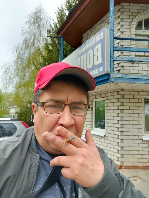 у








поменять надо уборщицу домовую куда смотрит жэу