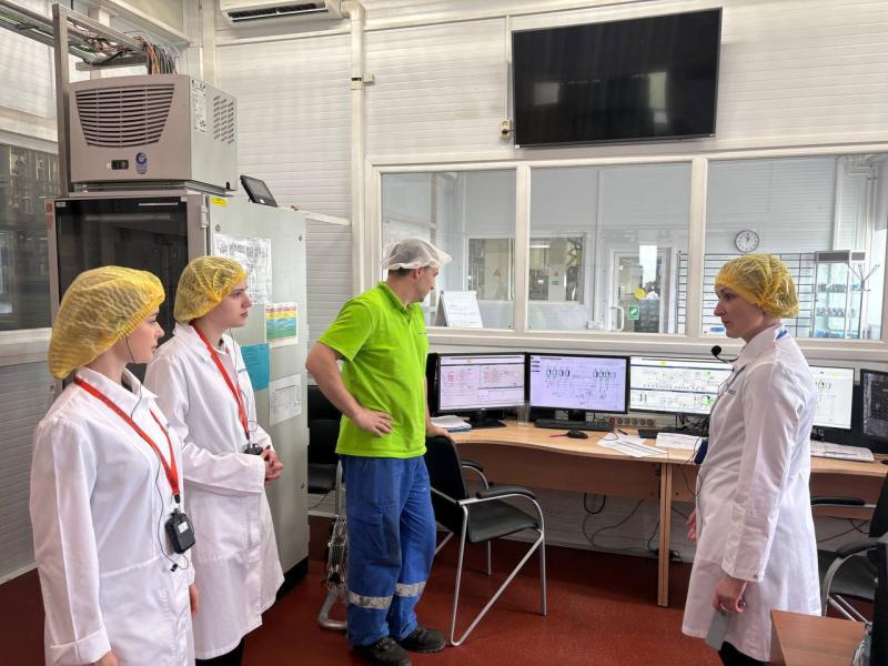 АО «ПРОГРЕСС» открывает двери будущим профессионалам: студенты «ЛГТУ» и Липецкого филиала «РАНХиГС» успешно завершили летнюю производственную практику