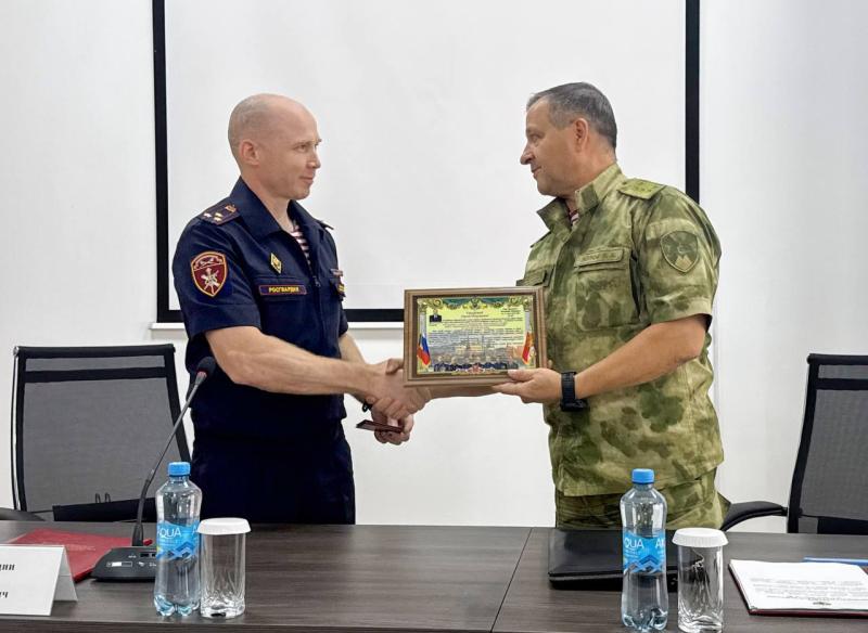 Личному составу подмосковного главка Росгвардии представили нового руководителя