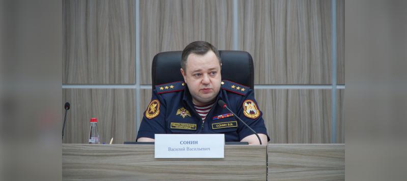 Заместитель директора Росгвардии генерал-полковник полиции Василий Сонин определил приоритеты развития вневедомственной охраны на Всероссийском совещании в Туле