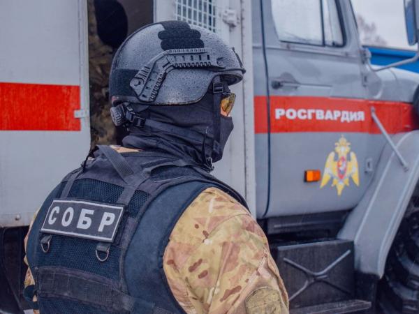 СОБР Росгвардии оказал содействие при задержании в Кабардино-Балкарии подозреваемого в незаконном обороте наркотиков