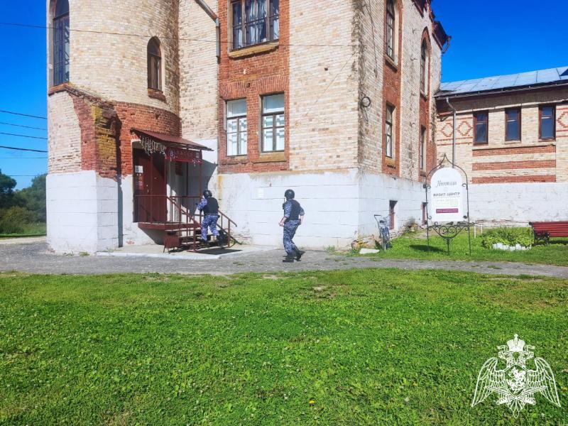 Во Владимирской области сотрудники Росгвардии провели совместную тренировку на охраняемом объекте