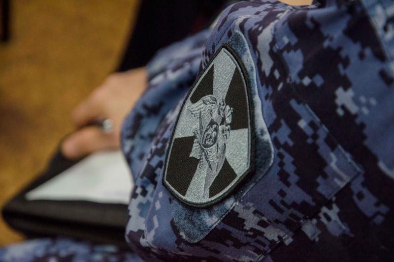 Росгвардейцы задержали кемеровчанку, попытавшуюся скрыться из торгового зала с неоплаченным товаром