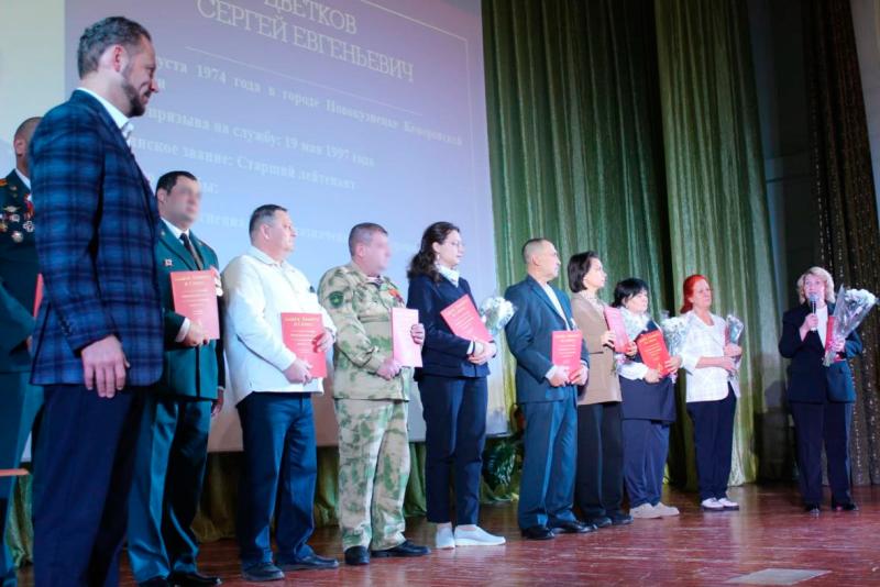 В Кемерове представили Книгу Памяти и Славы, в которую вошли герои Росгвардии