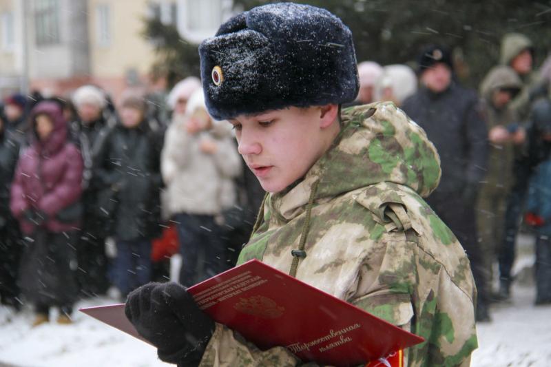 Кадеты Росгвардии поклялись служить Отечеству и правопорядку в Кузбассе