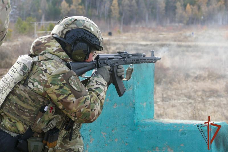 Кузбасские стрелки из СОБР «Символ» стали одними из лучших в Сибири
