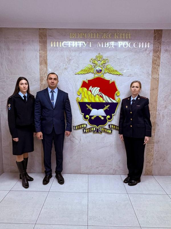 Карьера в транспортной полиции: представители УТ МВД России по ЦФО рассказали воронежским курсантам о перспективах службы