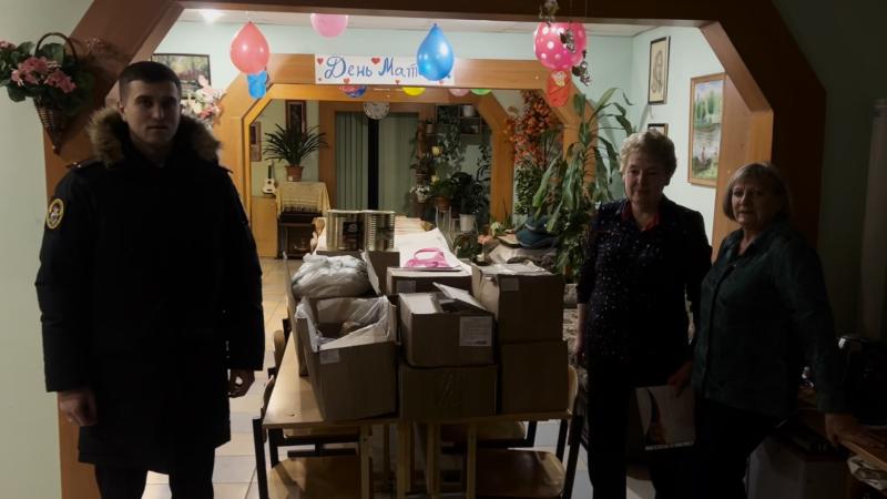 Военные следователи оказали гуманитарную помощь обществу инвалидов в Мурманске