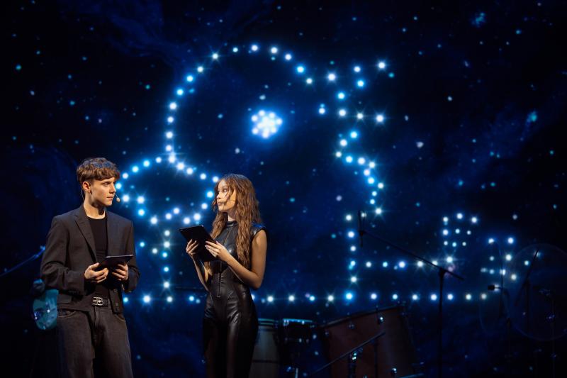 Ваня Дмитриенко, Полина Гагарина Аня и Юлия Пересильд и другие звезды на благотворительном концерте «Галчонка»