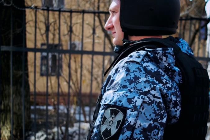 Росгвардейцы задержали ревнивого злоумышленника, который мог причинить сожительнице телесные повреждения